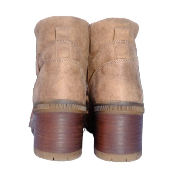 Size 8 Crown Vintage Ankle Boots - Picture 3 of 5